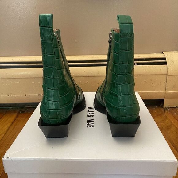 Alias Mae Petra Green Croc Embossed Bootie Boots Shoes Western Revolve NIB 8 38 - Picture 14 of 14